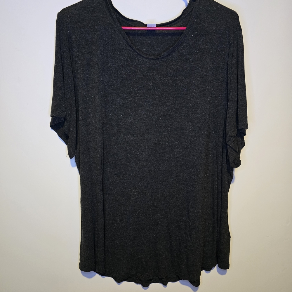 Old Navy Charcoal Short Sleeve Tee